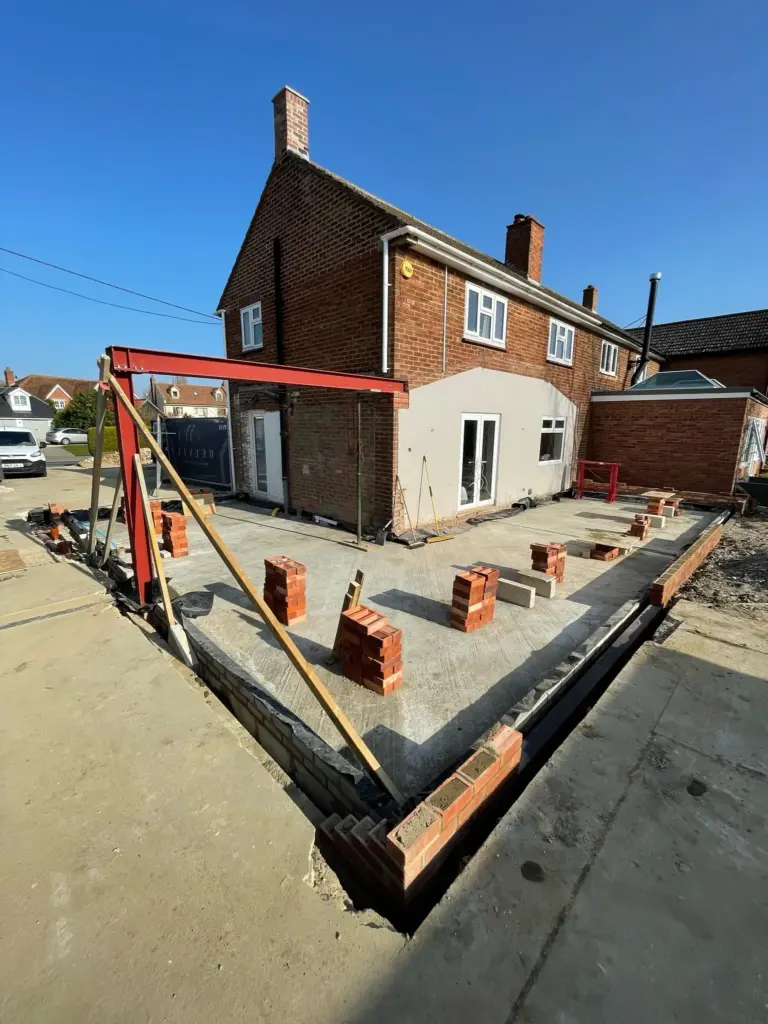 Marks tey extension first metal frame